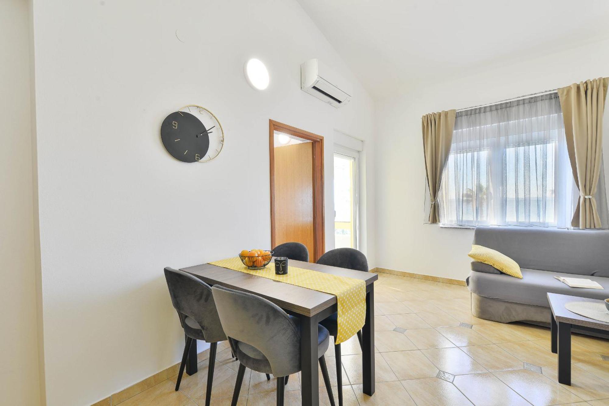 Apartment House Inga Vir Extérieur photo